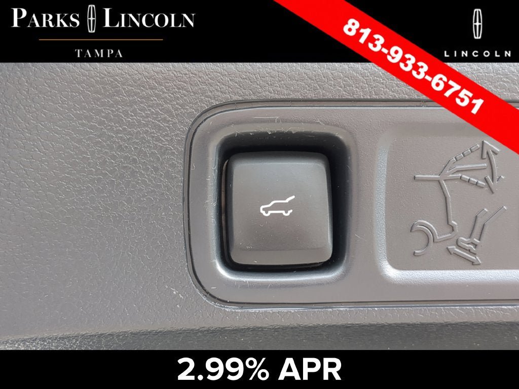 Used 2022 Lincoln Navigator L Black Label AWD/4WD image 9