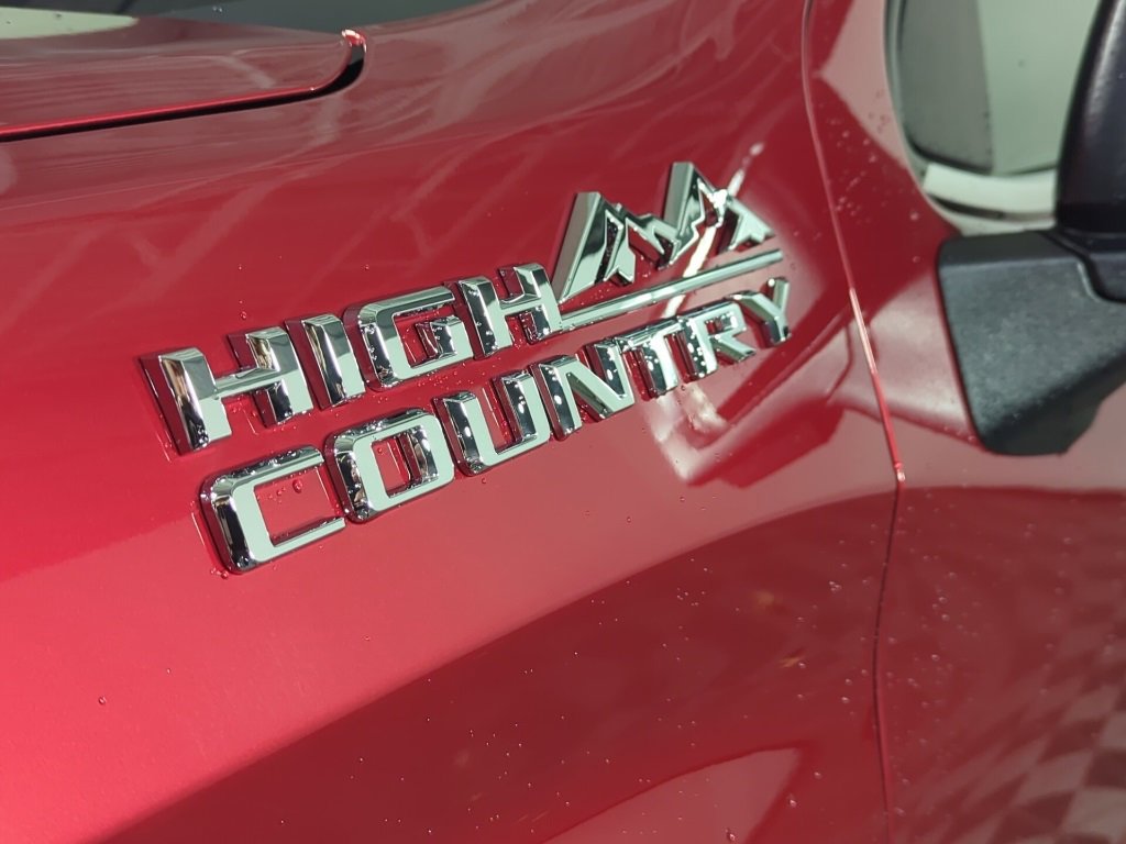 Used 2024 Chevrolet Silverado 1500 High Country image 11