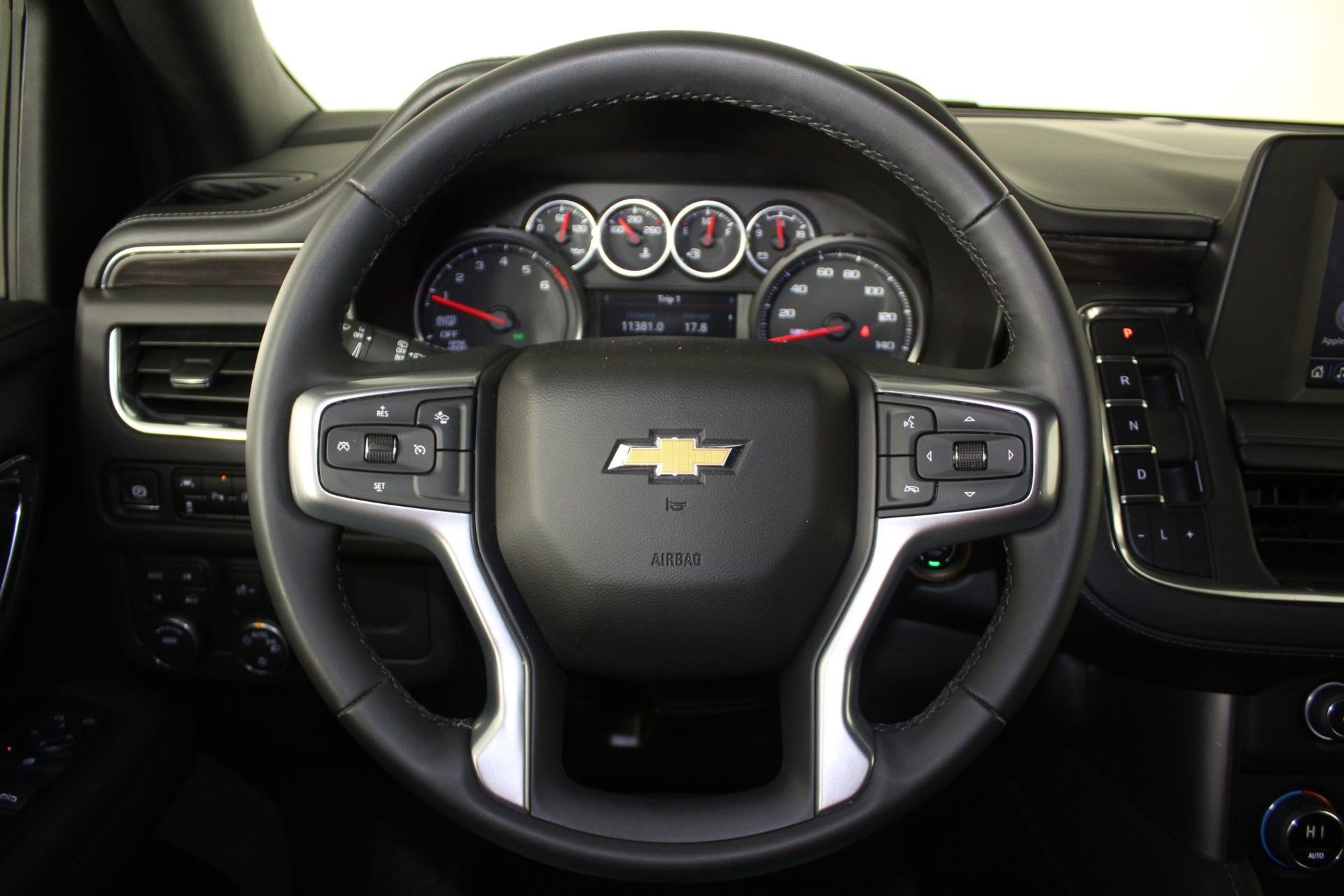 Used 2024 Chevrolet Tahoe LS w/ Driver Alert Package image 13