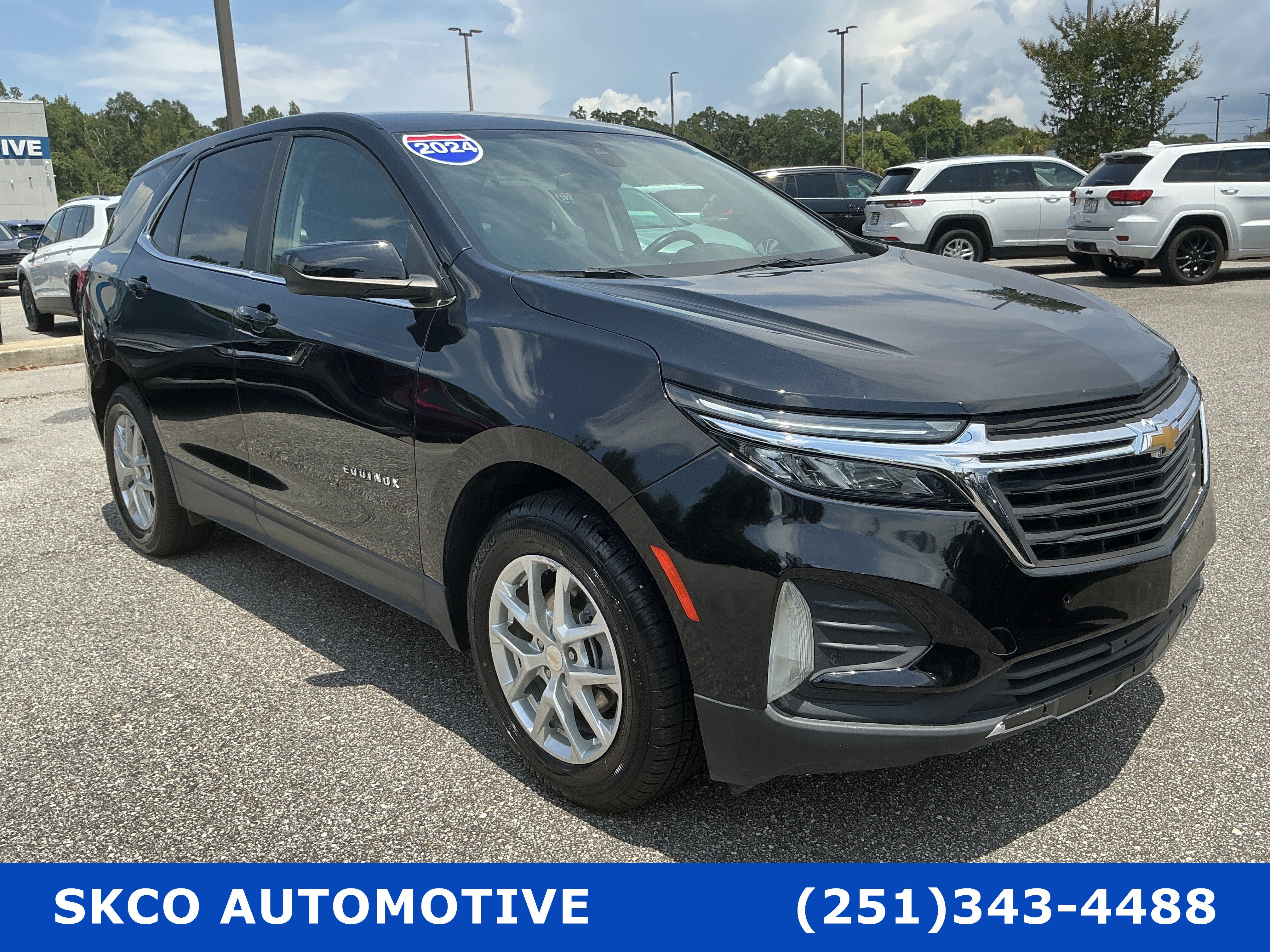 Used 2024 Chevrolet Equinox LT AWD/4WD image 11