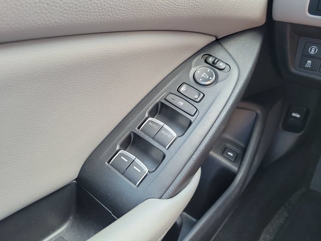 Used 2020 Honda Accord EX image 25