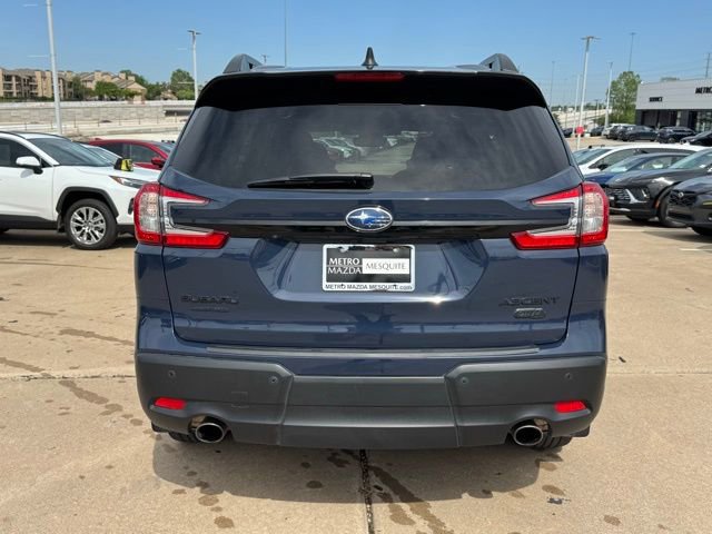 Used 2025 Subaru Ascent Onyx Edition image 5