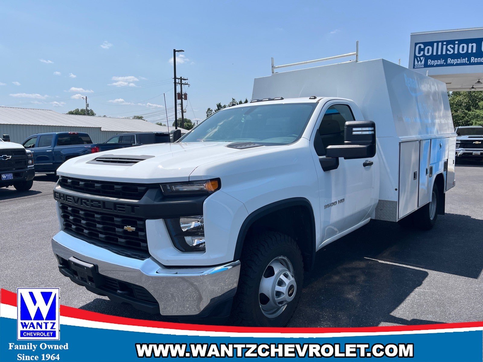 Used 2020 Chevrolet Silverado 3500 W/T w/ WT Convenience Package AWD/4WD image 2