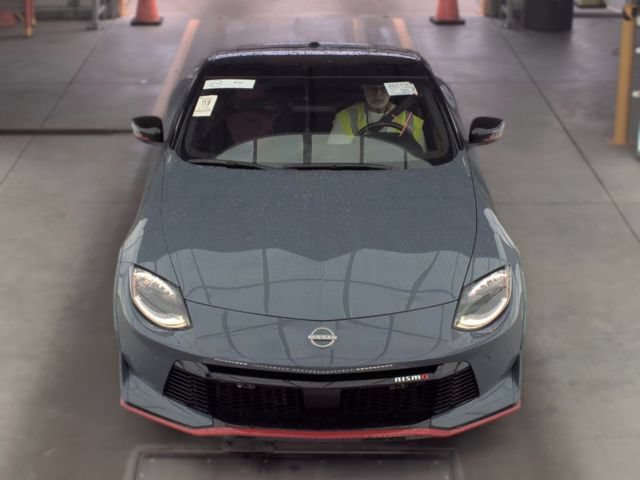 Used 2025 Nissan Z NISMO w/ Floor Mat Package RWD image 2