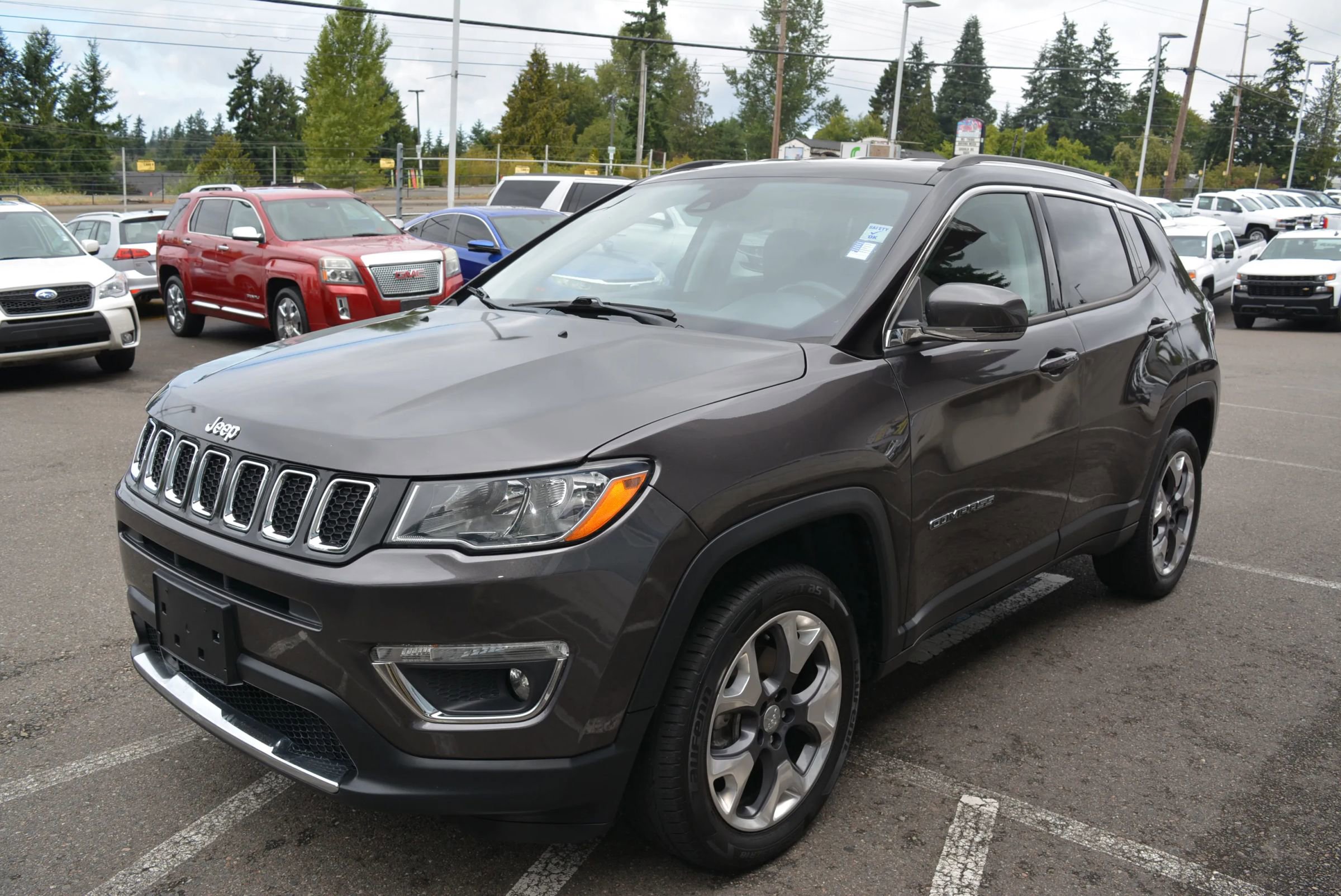 Used 2021 Jeep Compass Limited image 3
