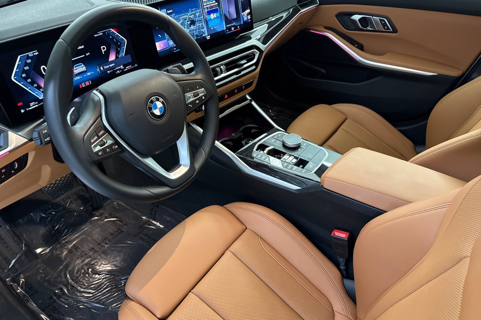 Used 2023 BMW 330i Sedan w/ Parking Assistance Package RWD image 4