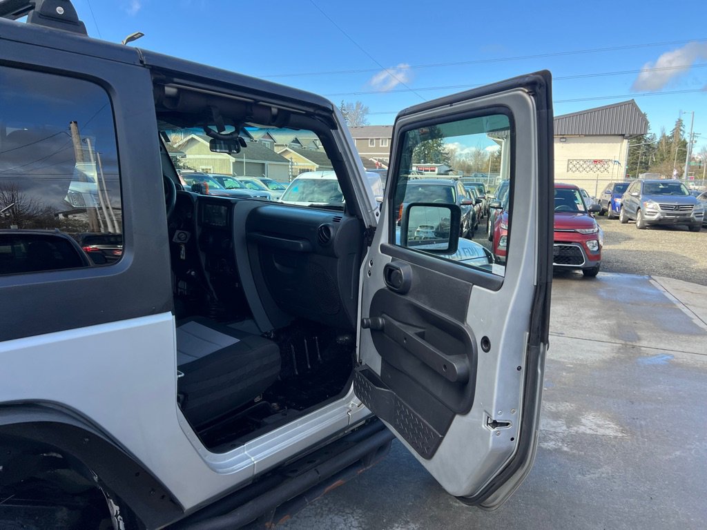 Used 2007 Jeep Wrangler X AWD/4WD image 13