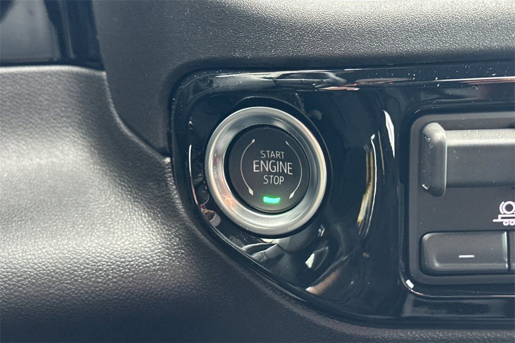 New 2025 GMC Sierra 1500 SLE image 19