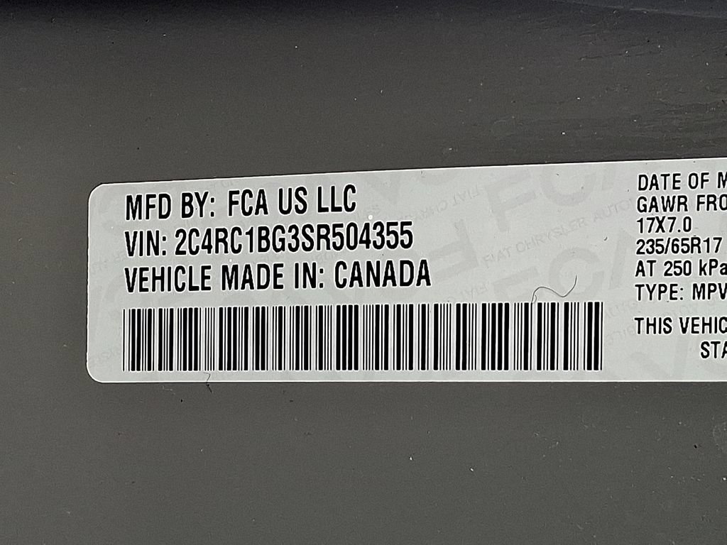Used 2025 Chrysler Pacifica Select FWD image 24