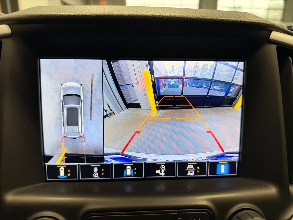 Used 2022 GMC Terrain SLT w/ Infotainment Package II AWD/4WD image 42