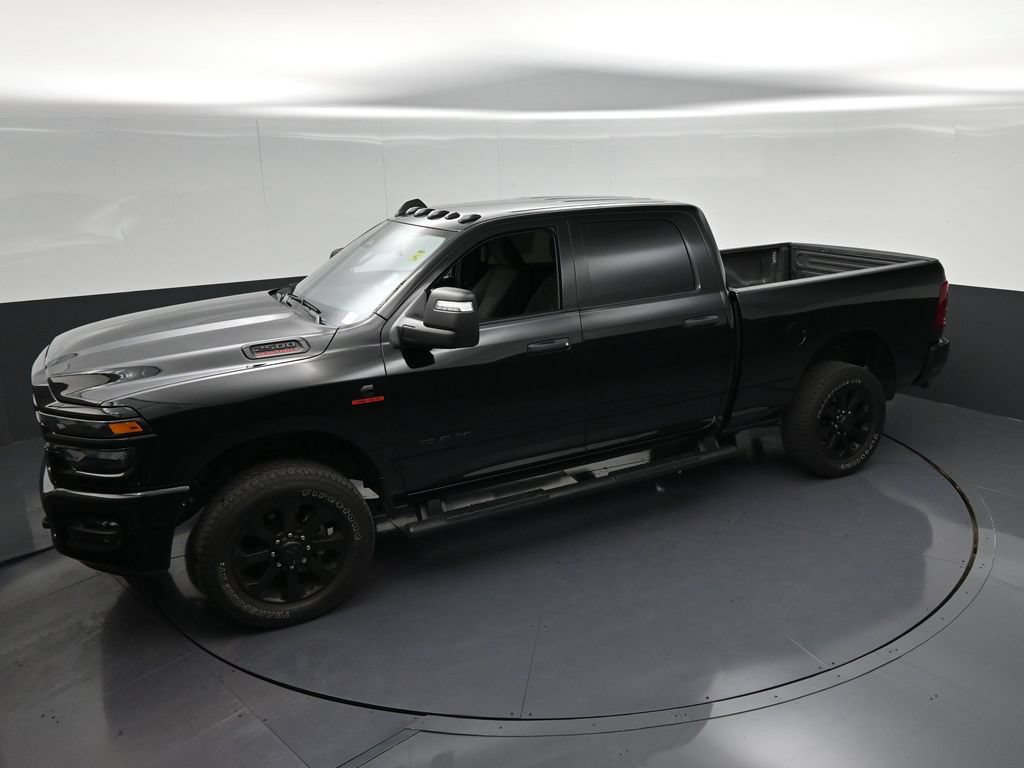 Used 2025 RAM 2500 Big Horn AWD/4WD image 23