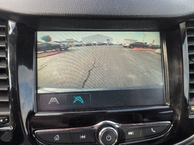 Used 2017 Chevrolet Trax LT w/ LT Convenience Package AWD/4WD image 19