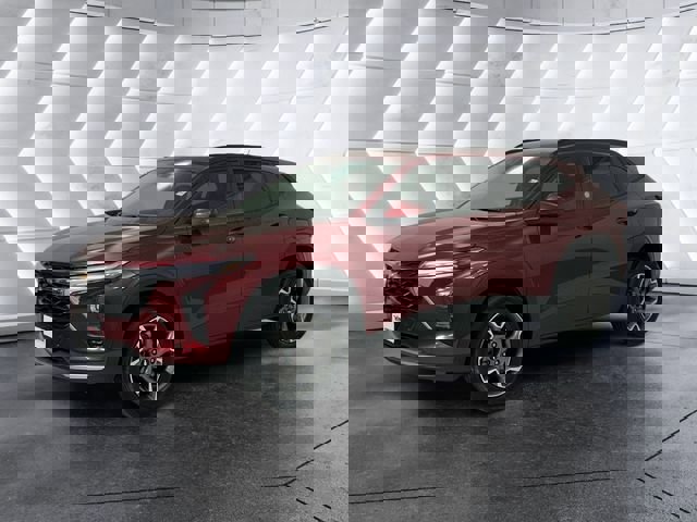 Used 2025 Chevrolet Trax LT w/ LT Convenience Package image 3