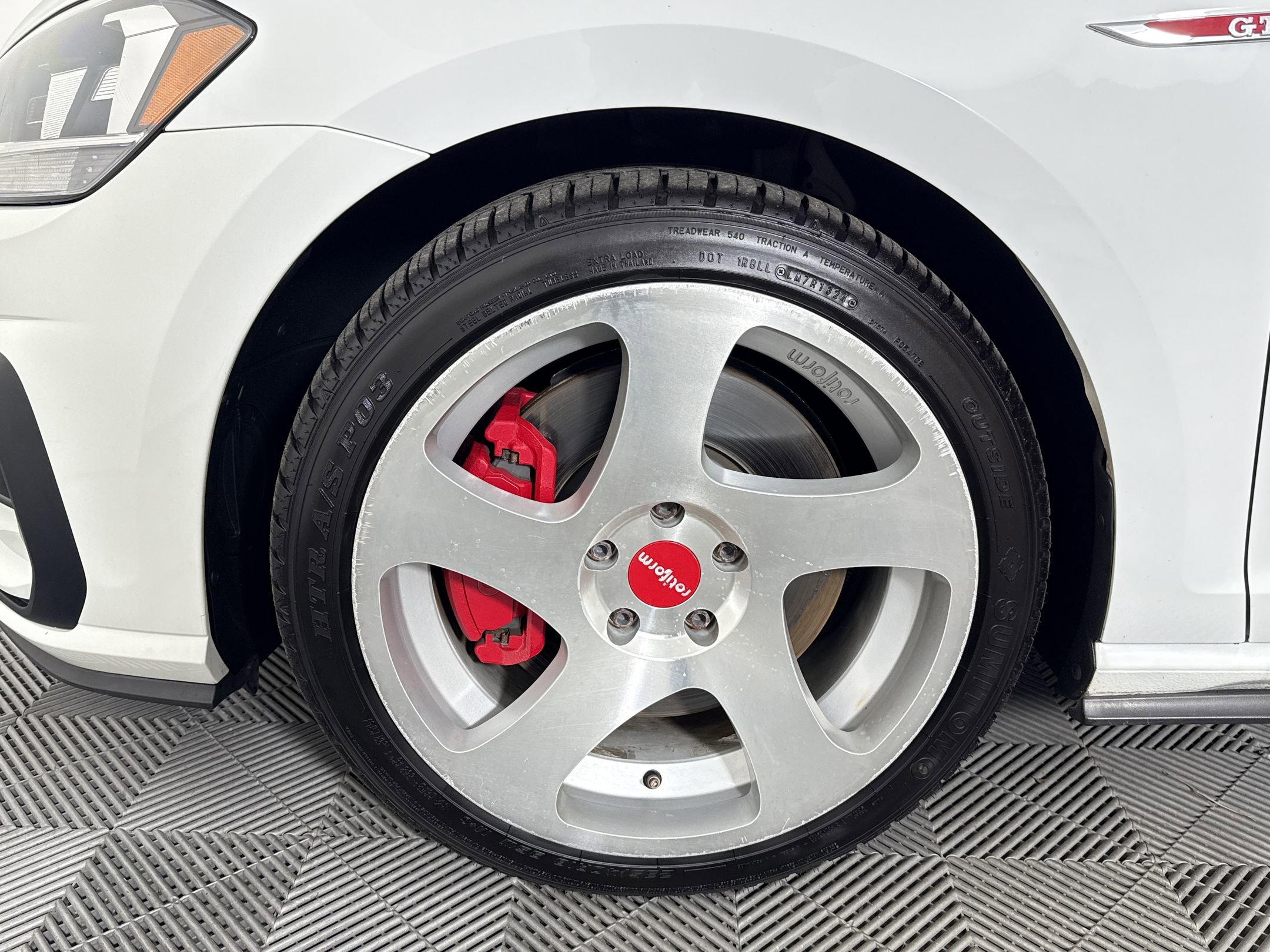 Used 2020 Volkswagen GTI S FWD image 12
