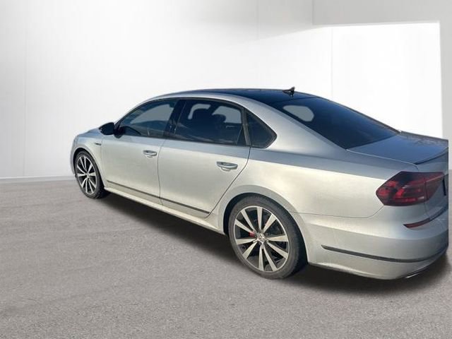 Used 2018 Volkswagen Passat 3.6 image 19