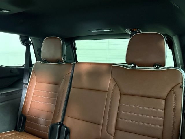Used 2023 GMC Yukon Denali Ultimate AWD/4WD image 27