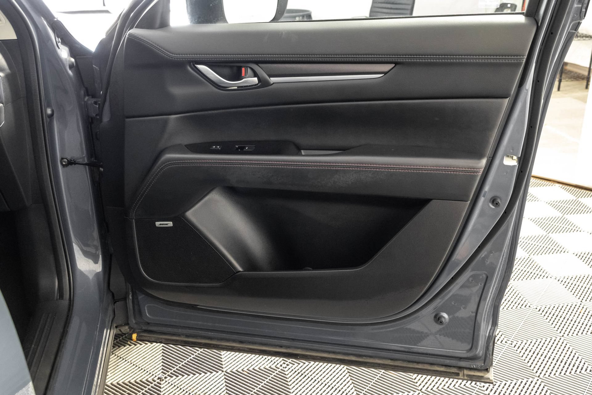 Used 2025 MAZDA CX-5 Carbon Edition AWD/4WD image 43