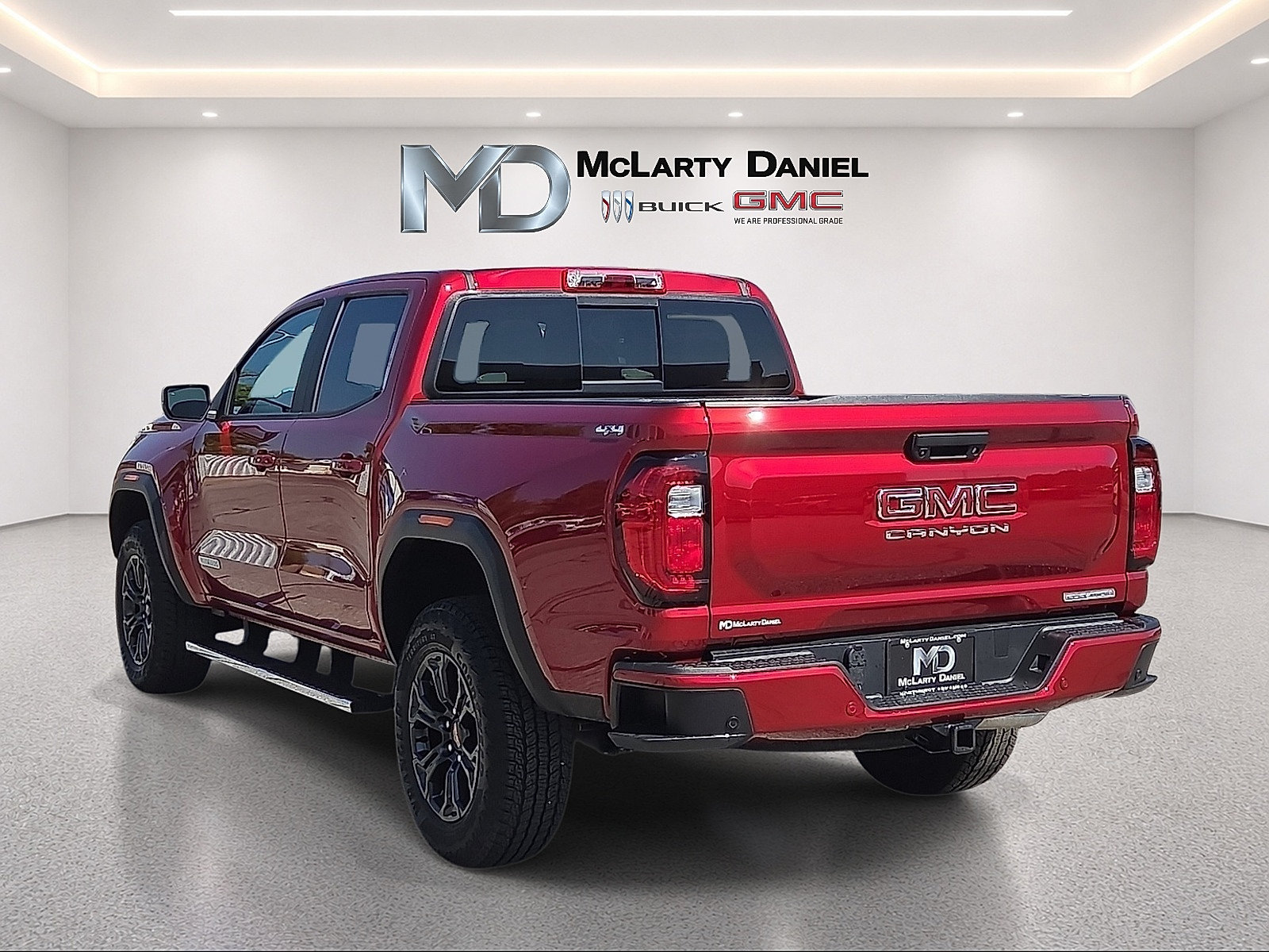 Used 2025 GMC Canyon Elevation w/ Convenience Package AWD/4WD image 13