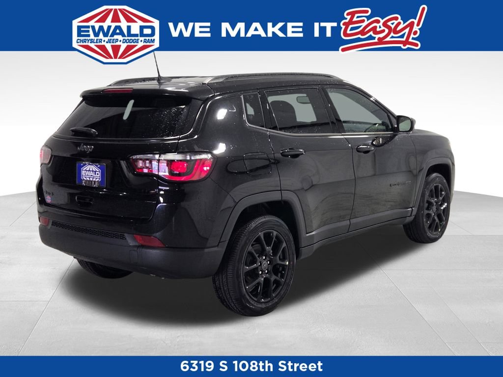 New 2026 Jeep Compass Latitude AWD/4WD image 17