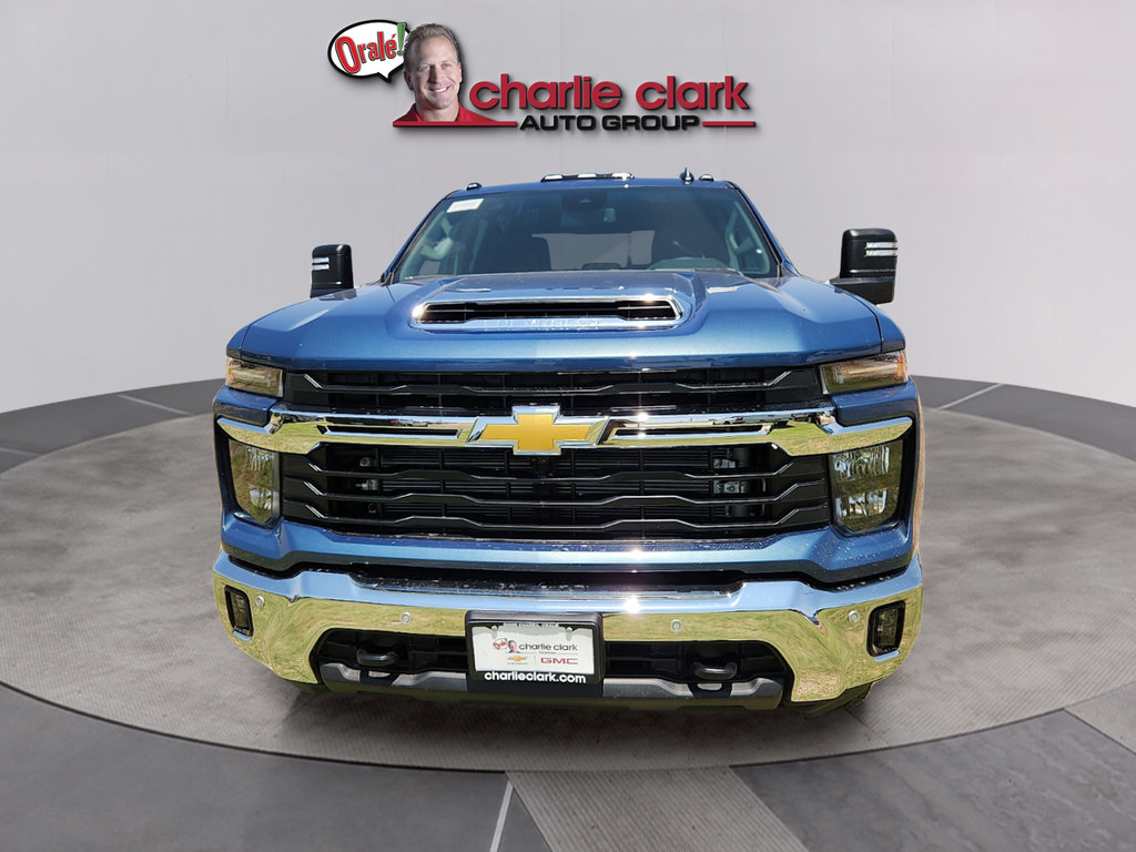 New 2026 Chevrolet Silverado 3500 LT w/ Safety Package AWD/4WD image 8