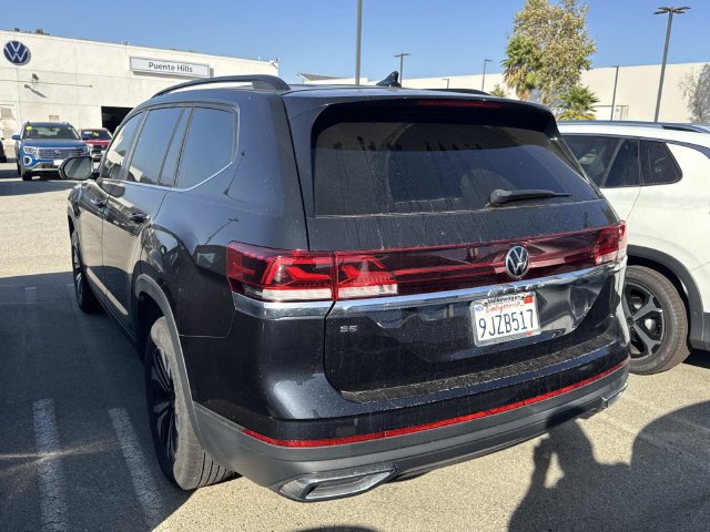 Certified 2024 Volkswagen Atlas SE FWD image 4