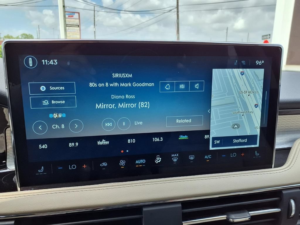 Used 2026 Lincoln Corsair Premiere FWD image 19