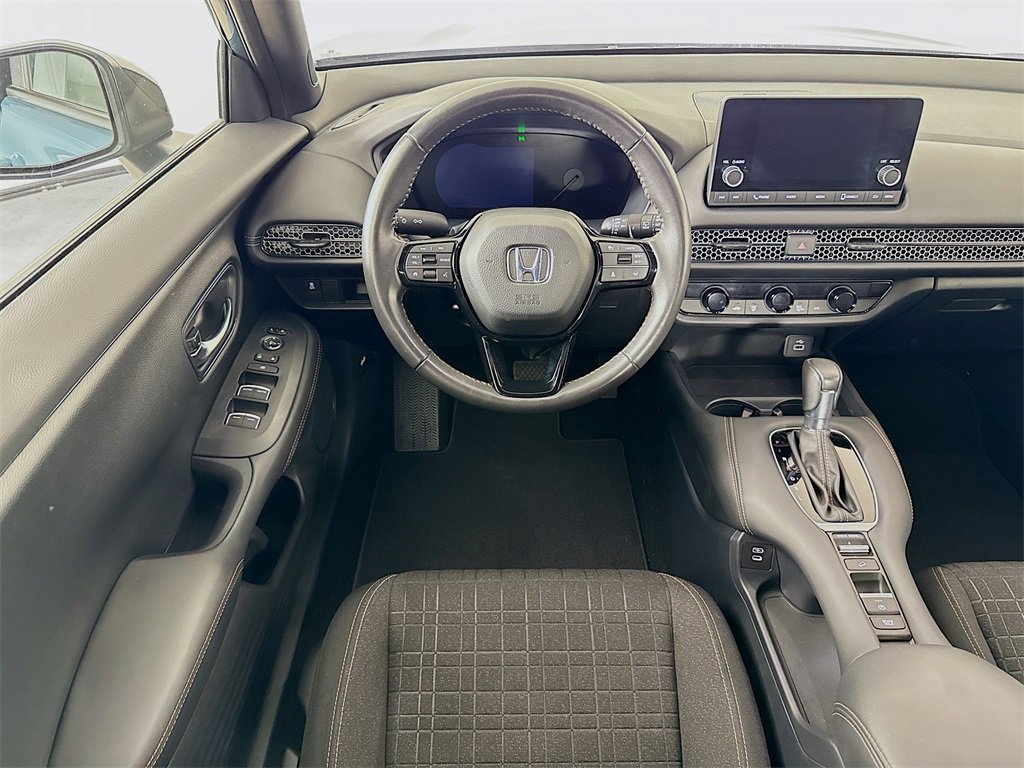 Used 2024 Honda HR-V Sport image 4