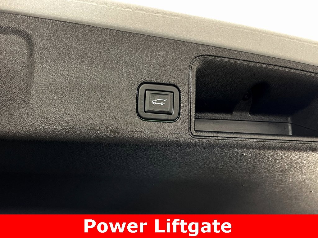 Certified 2022 GMC Terrain SLE w/ Driver Convenience Package image 44