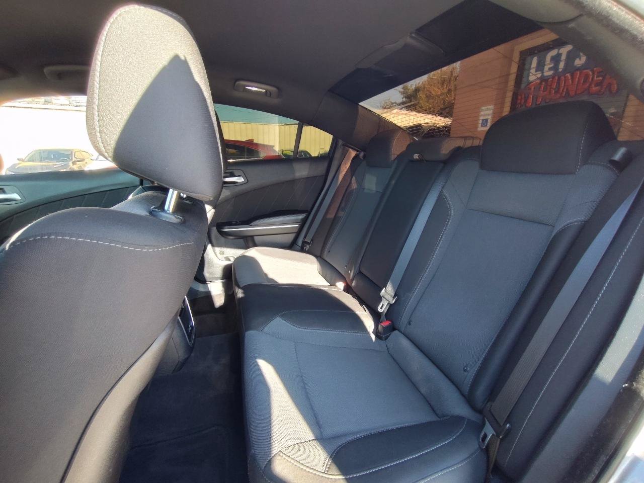 Used 2015 Dodge Charger SXT RWD image 35