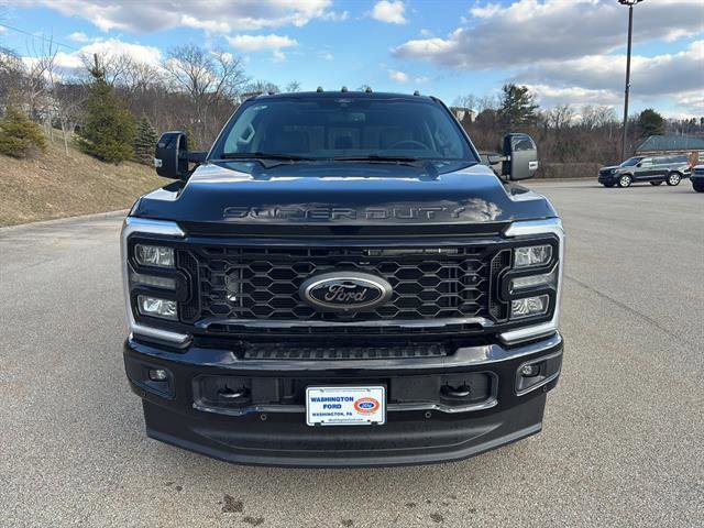New 2026 Ford F250 Lariat w/ Black Appearance Package image 7
