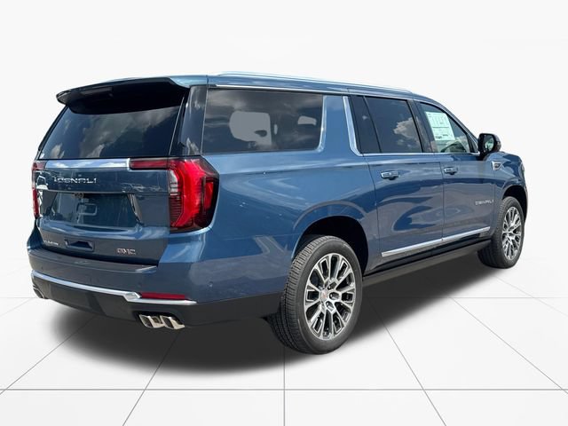 New 2026 GMC Yukon XL Denali w/ Denali Reserve Package AWD/4WD image 6