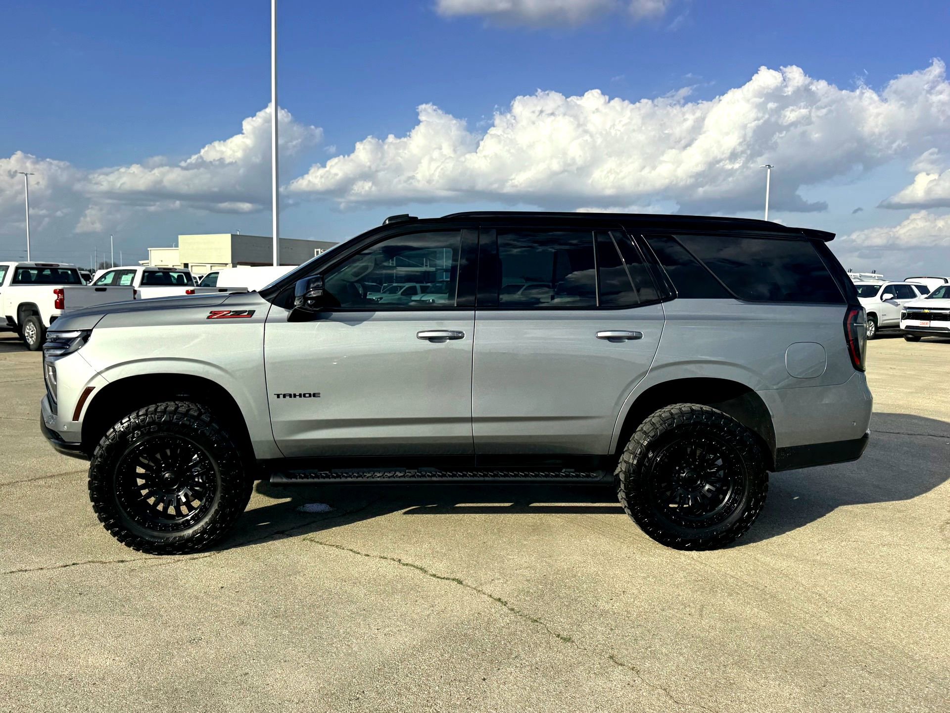 Used 2026 Chevrolet Tahoe Z71 w/ Comfort Package image 10