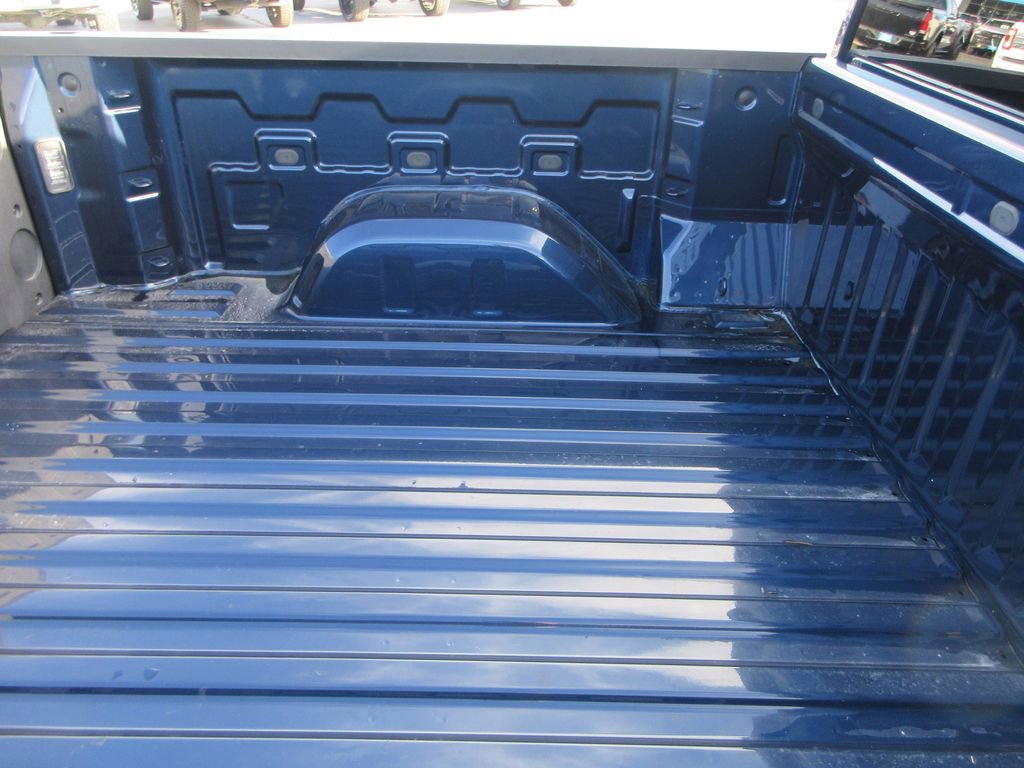 Certified 2022 Chevrolet Silverado 1500 LT image 10