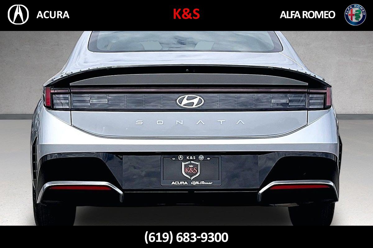 Used 2025 Hyundai Sonata SEL FWD image 36