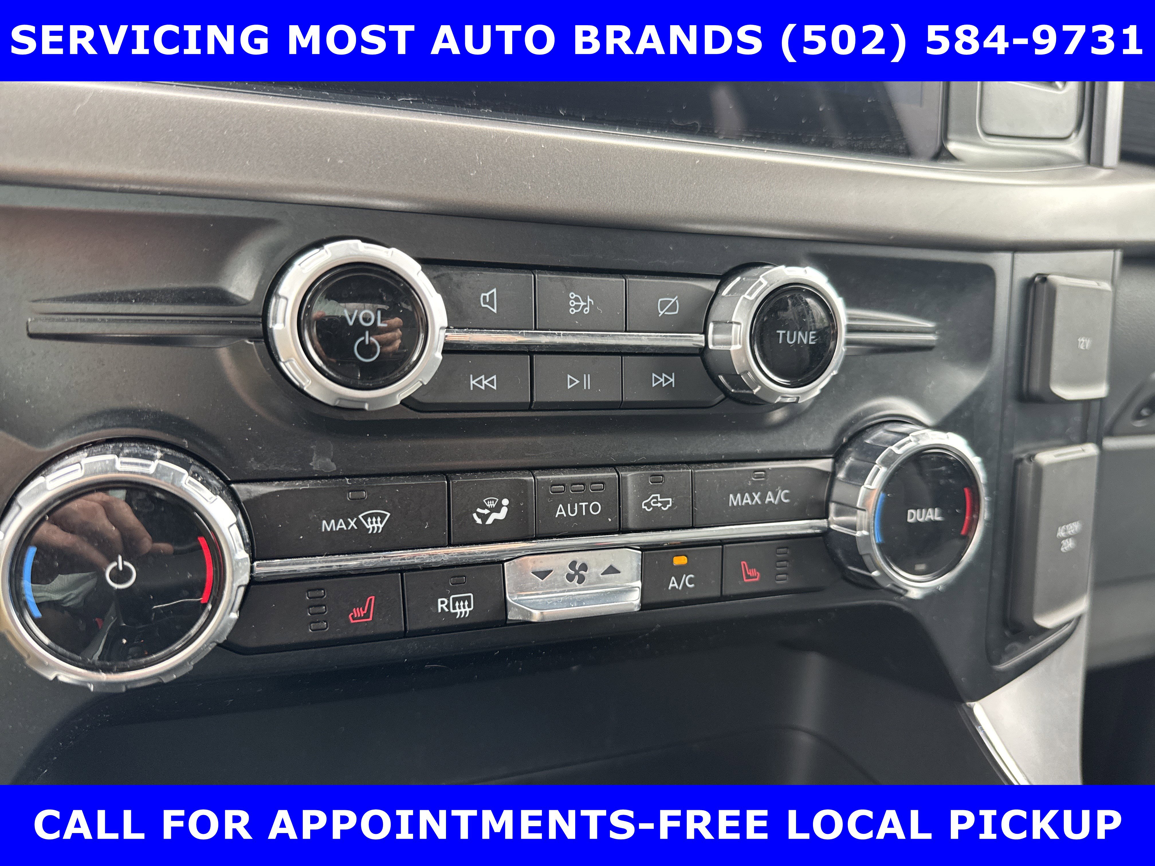 Used 2024 Ford F150 Lightning XLT AWD/4WD image 29