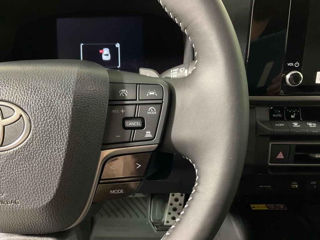 New 2026 Toyota Camry SE FWD image 28