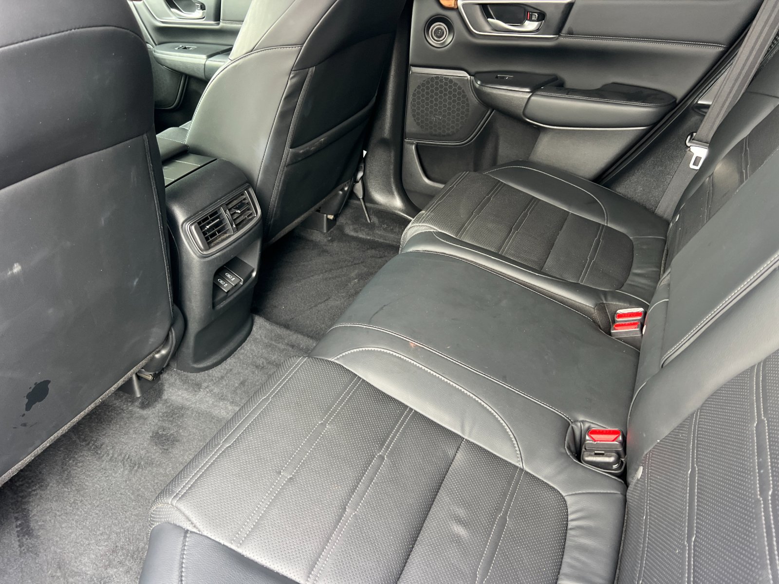 Used 2022 Honda CR-V Touring image 12