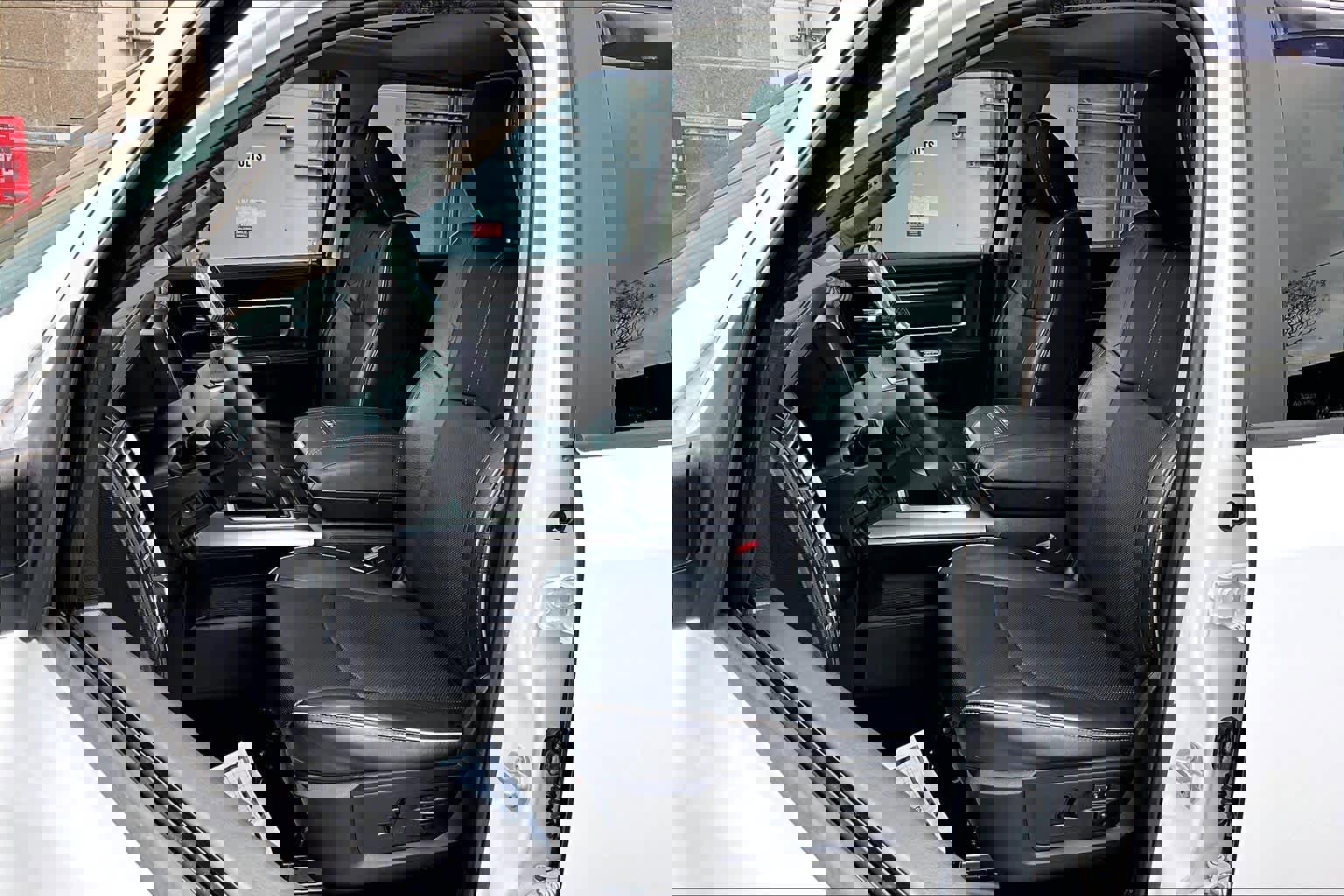 Used 2014 RAM 1500 Limited image 7