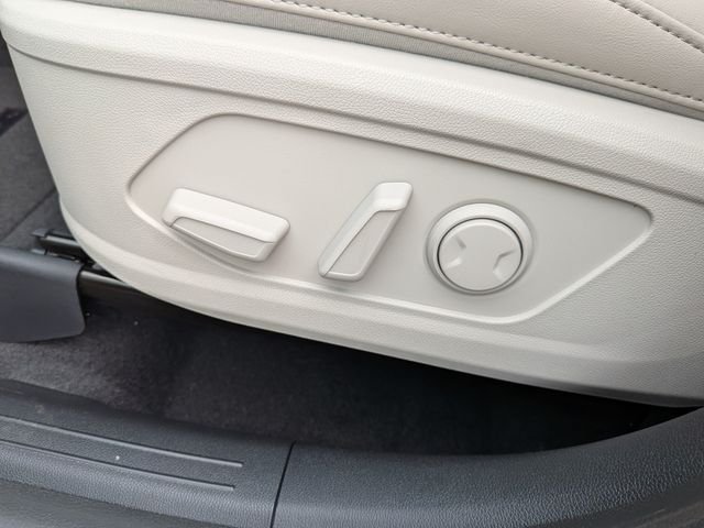 New 2026 Kia Sorento S FWD image 19