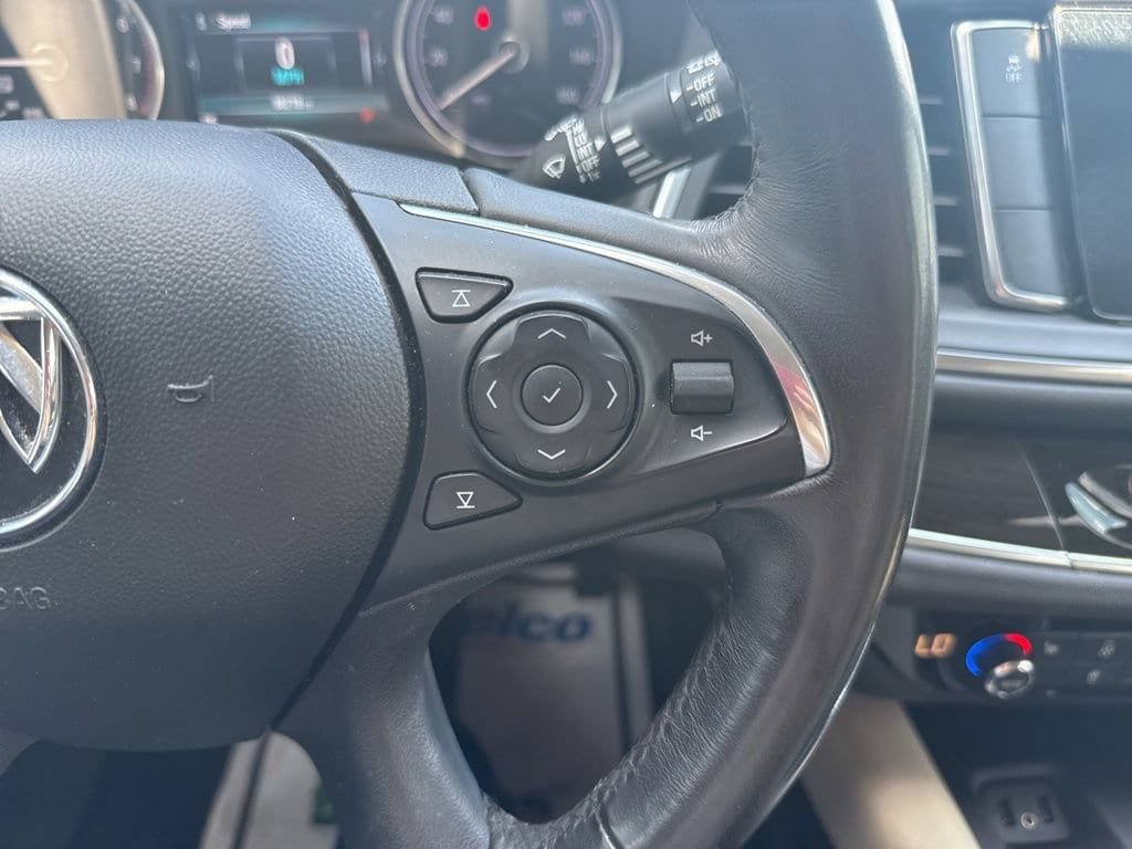 Used 2019 Buick Enclave Essence FWD image 25