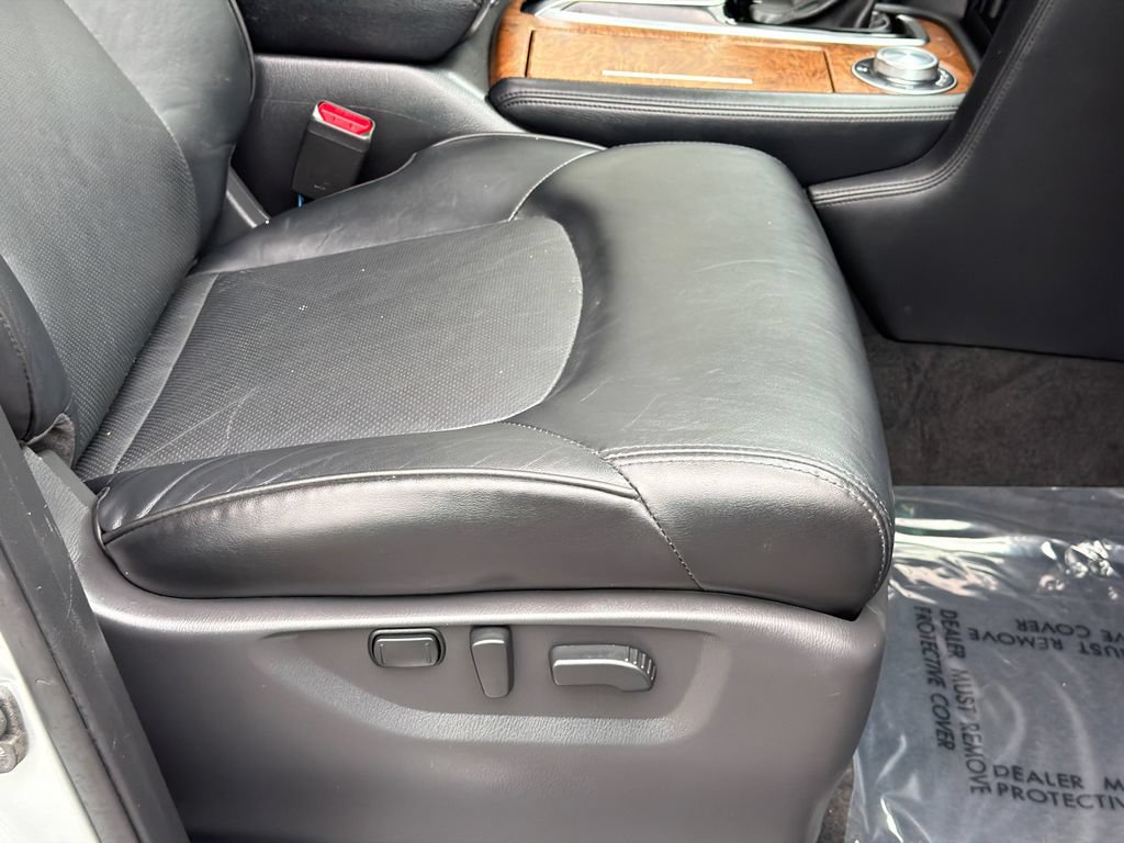 Used 2021 Nissan Armada SL w/ Captain's Chairs Package AWD/4WD image 11
