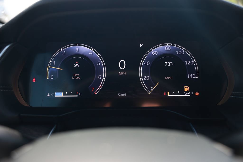 New 2025 Jeep Grand Cherokee Limited w/ Black Appearance Package image 17