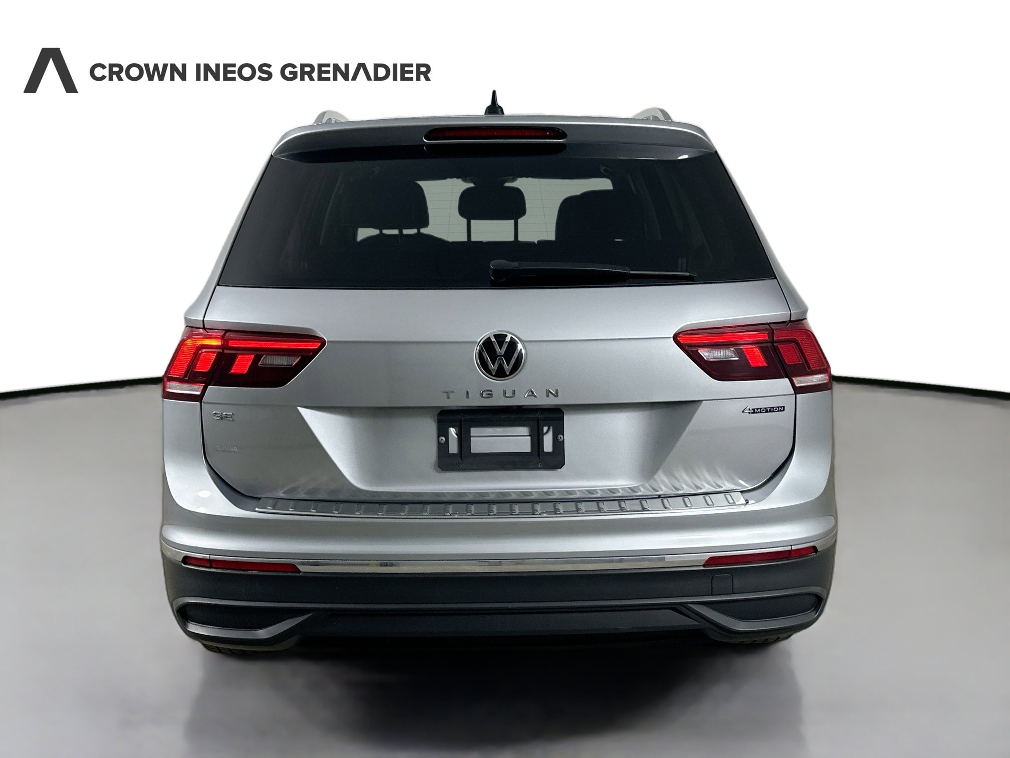 Used 2022 Volkswagen Tiguan SE AWD/4WD image 6