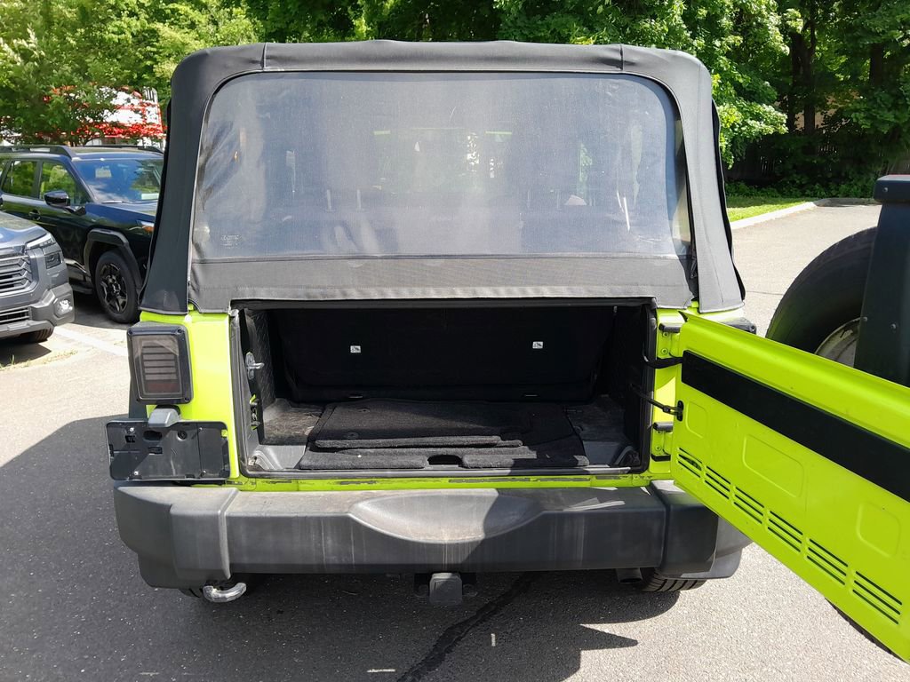 Used 2017 Jeep Wrangler Sport AWD/4WD image 32
