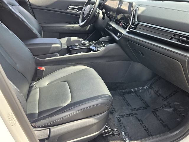 Used 2023 Kia Sportage EX AWD/4WD image 16