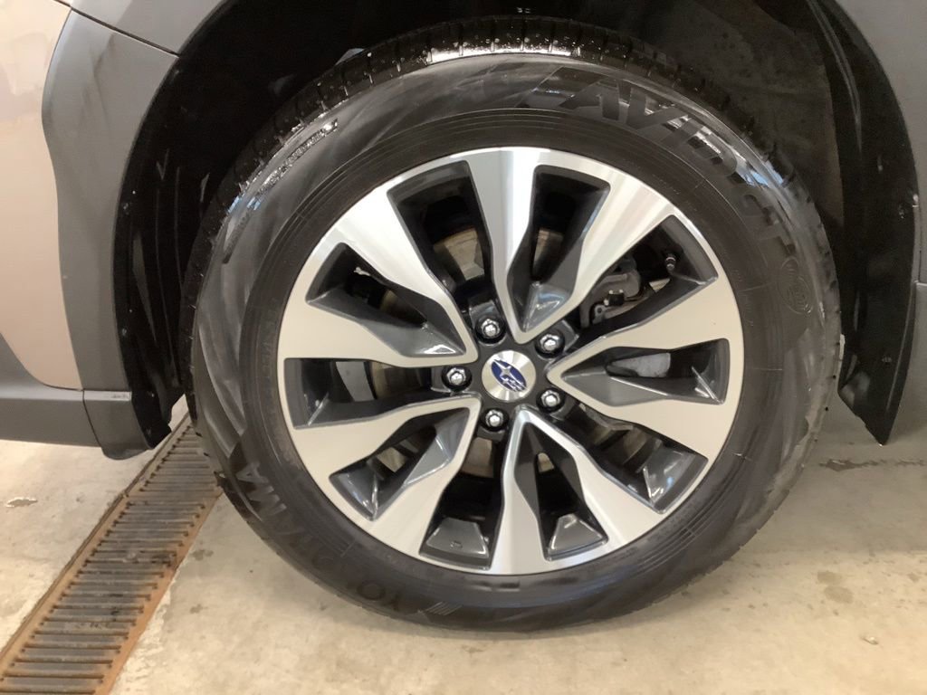 Certified 2023 Subaru Outback Limited AWD/4WD image 22