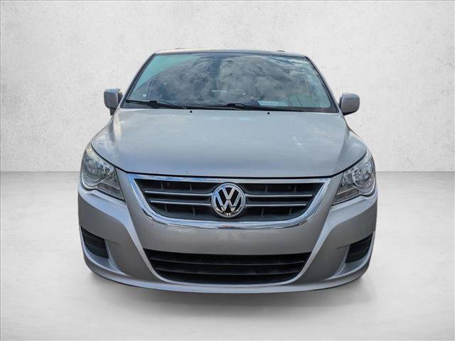 Used 2012 Volkswagen Routan SEL FWD video 2