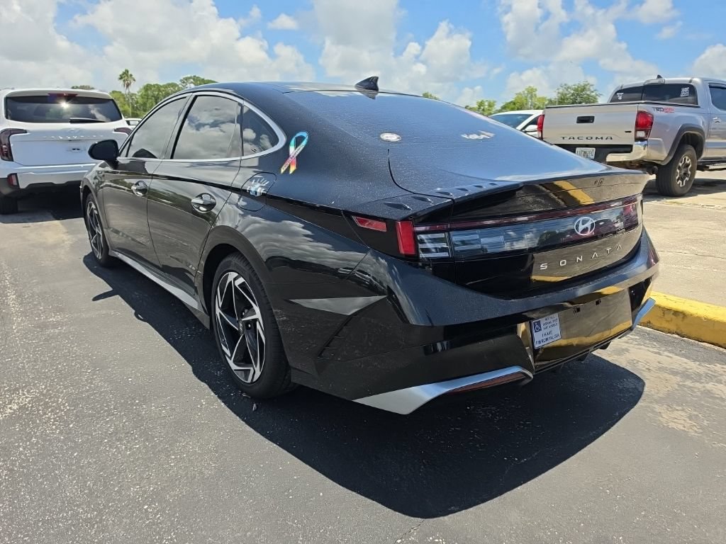 Used 2024 Hyundai Sonata SEL w/ Convenience Package FWD image 11