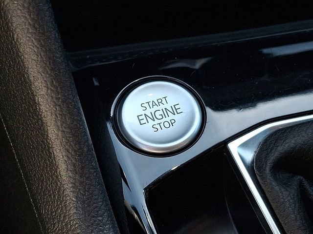 Used 2024 Volkswagen Taos SE FWD image 25