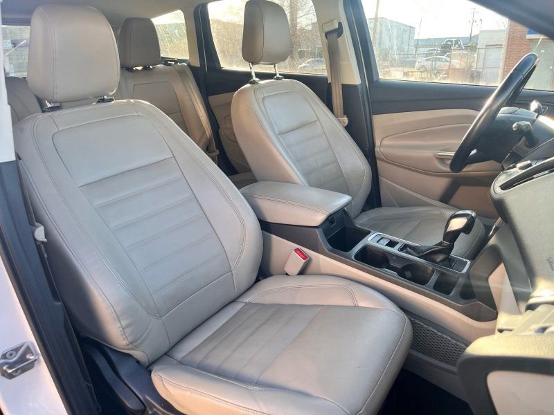 Used 2018 Ford Escape SEL w/ Ford Safe & Smart Package image 21